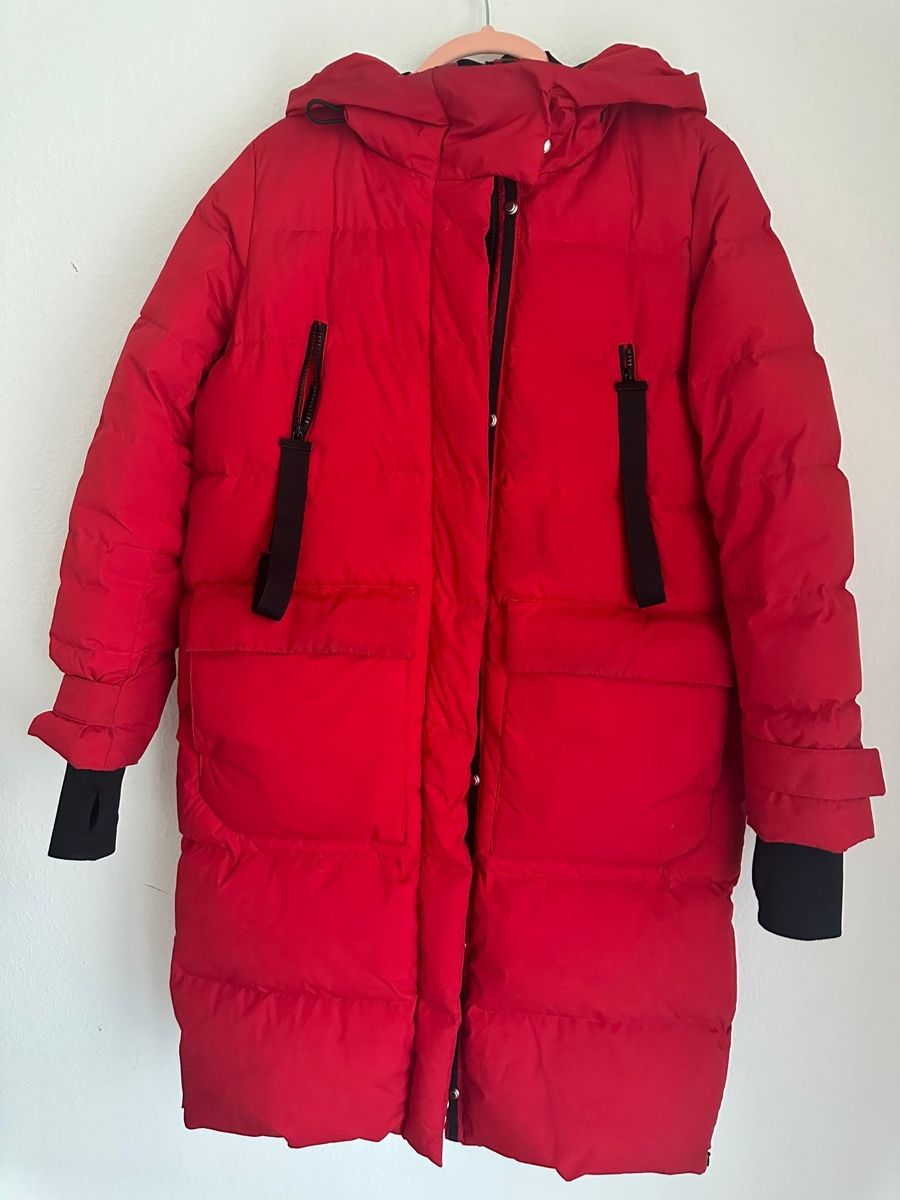 Benetton Giacche: Red Winter Puffer Jacket, Benetton, Size S – Nuovo (secondo la descrizione) da Winterthur venduto da adriana_1000