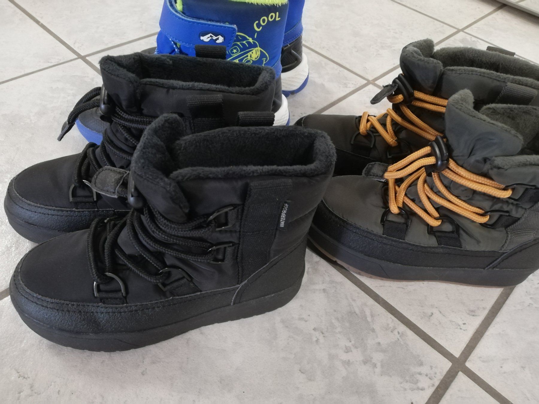 Schuhe für Jungen: Kinderboots 3Paar NEU Gr 28 – Neu (gemäss Beschreibung) aus Untersiggenthal von Marlen59