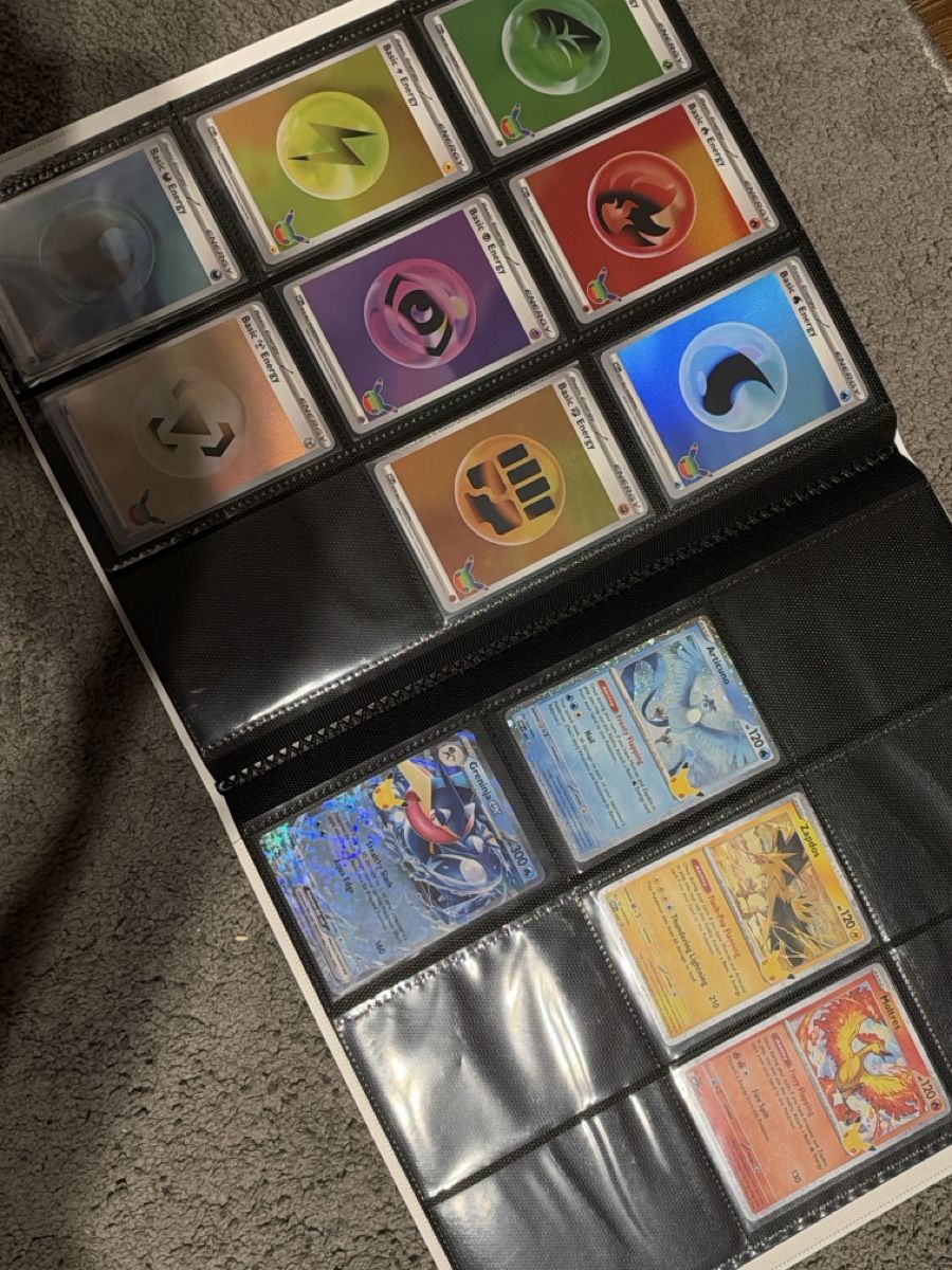 Pokémon Sammelbilder & Trading cards: Sammlung Pokémon 30 Th Set. Englisch – Neu (gemäss Beschreibung) aus Fischbach LU von 00-hmc-00 6