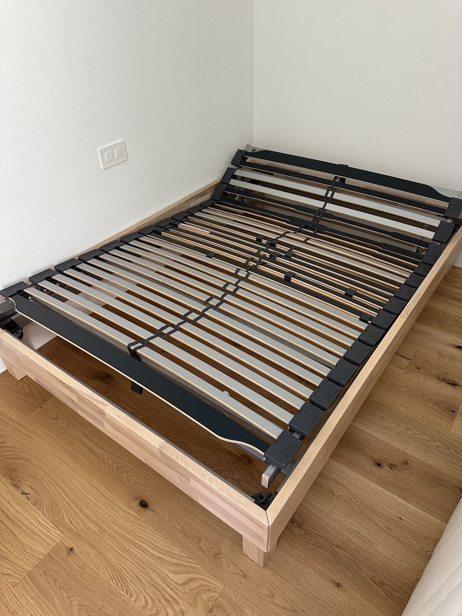 Betten: Bett 140x200 – Gebraucht aus St.Moritz von marog90 2