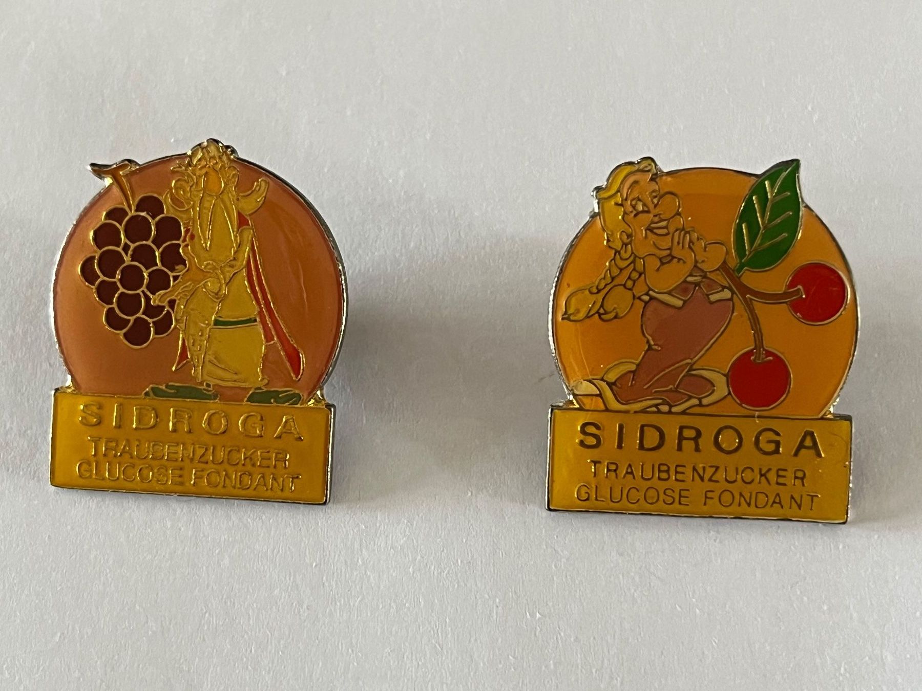 Plaketten & Abzeichen: 2 Sidroga Pins – Gebraucht aus Zürich von Gurkis
