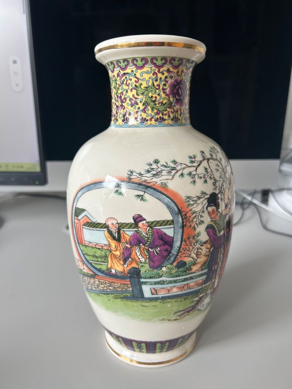 Vasi & Recipienti: Vase chinois / Chinesische Vase – Usato da Sonceboz-Sombeval venduto da Supercool1220