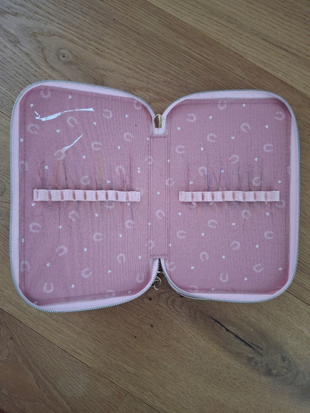 Astucci : Miss Melody Etui – Usato da Niederbipp venduto da Himbo62 2