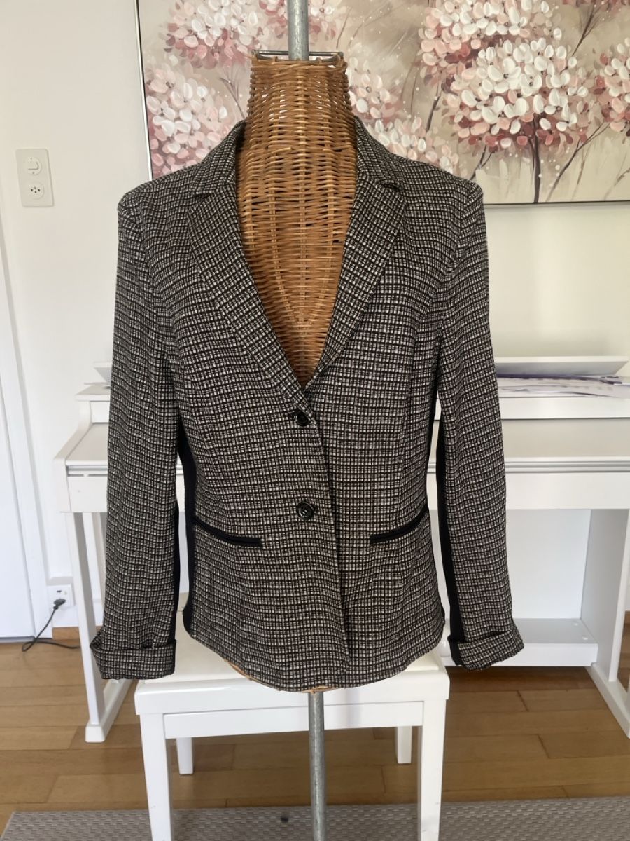 Marc Cain Giacche: Blazer mit Karomuster, 36/38, Marccain – Usato da Solothurn venduto da Bobesch08