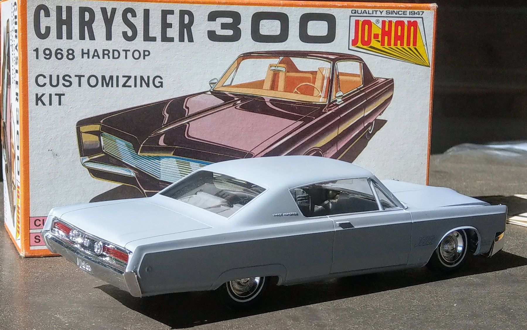 Chrysler Modellautos: Johan 68 Chrysler 300 HT customizing kit C-5468 – Gebraucht aus Châtillens von rei_y82w 7