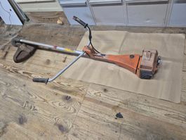 Husqvarna 240 R Rasentrimmer für Revision