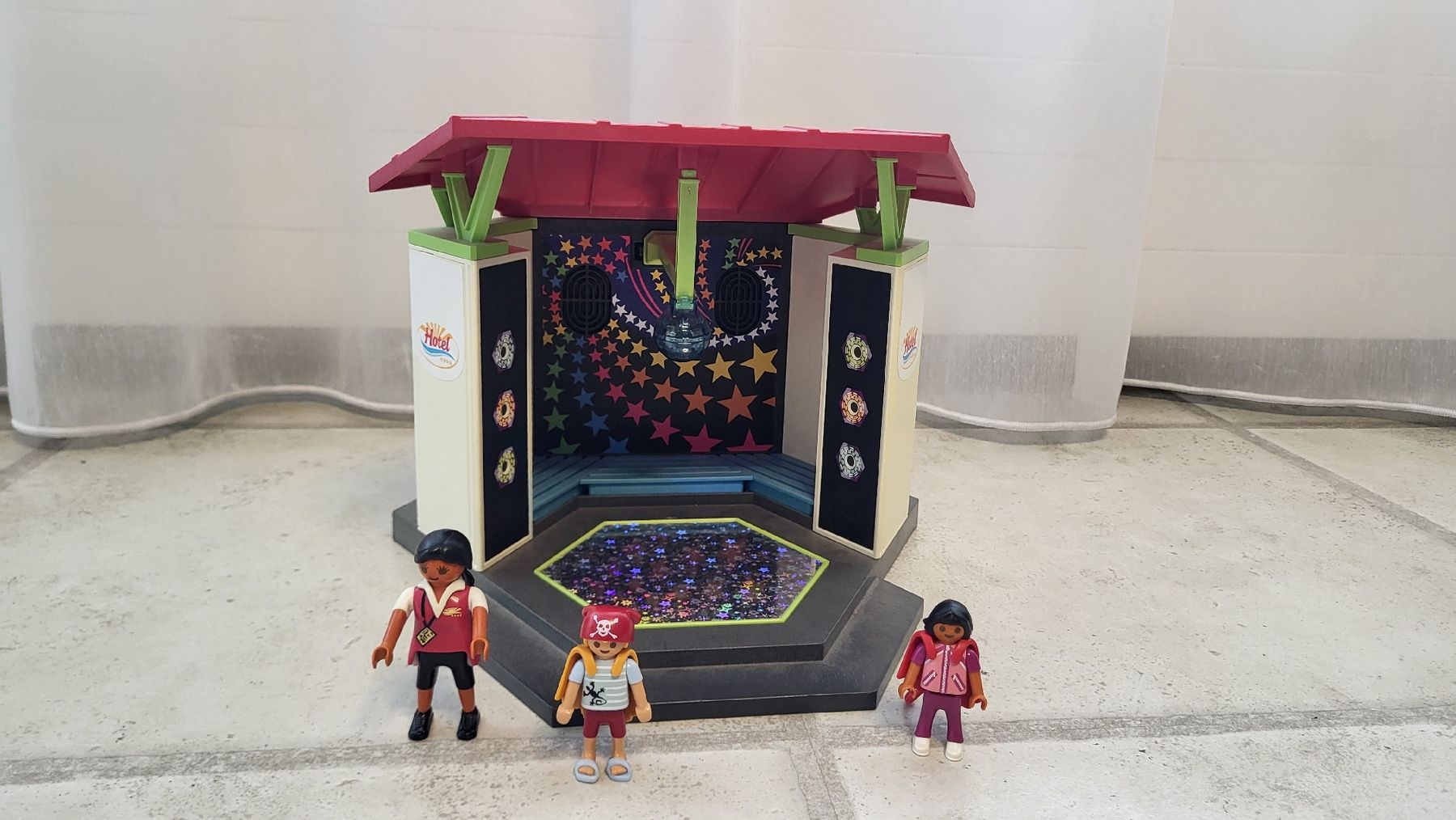 Playmobil Giocattoli: Playmobil Disco mit 3 Figuren – Usato da Mels venduto da mani013
