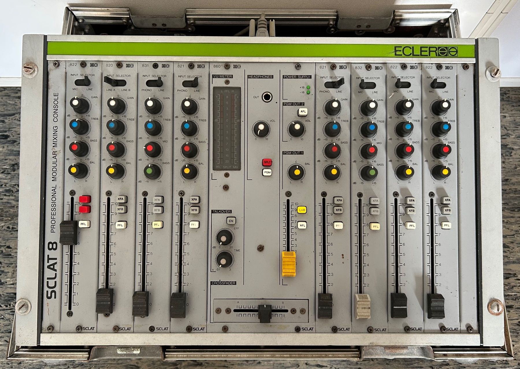 Console di mixaggio: Ecler SCLAT-8 Professional Modular Mixing Console inkl. Case – Usato da Zürich venduto da LuZ_8005