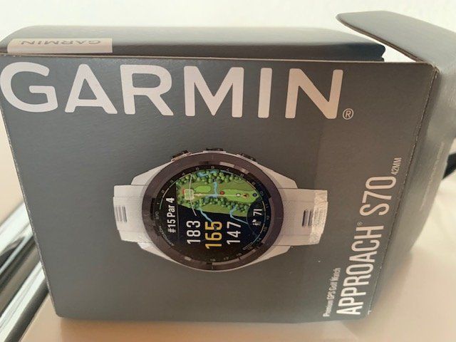 Garmin Smartwatch: Garmin Approach S70 ungebraucht – Neuf avec emballage d'origine à Gunten par urshot