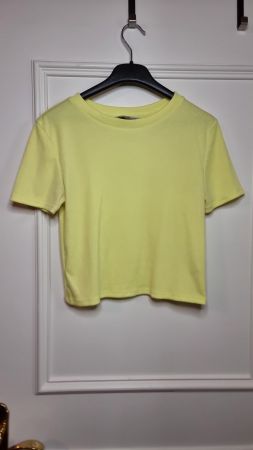 Stradivarius Crop Top, Gr. M, Sommerfarbe Gelb