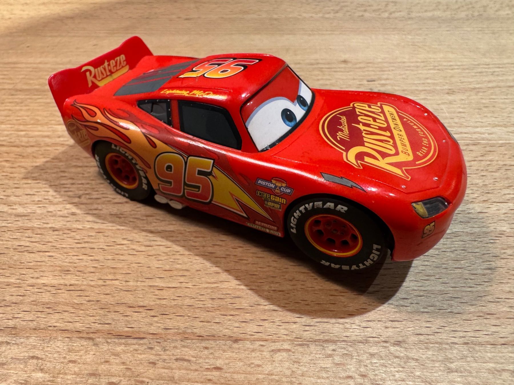 Carrera Piste: Lightning McQueen - Carrera digital 132 – Usato da Oberglatt ZH venduto da Ykobra 1