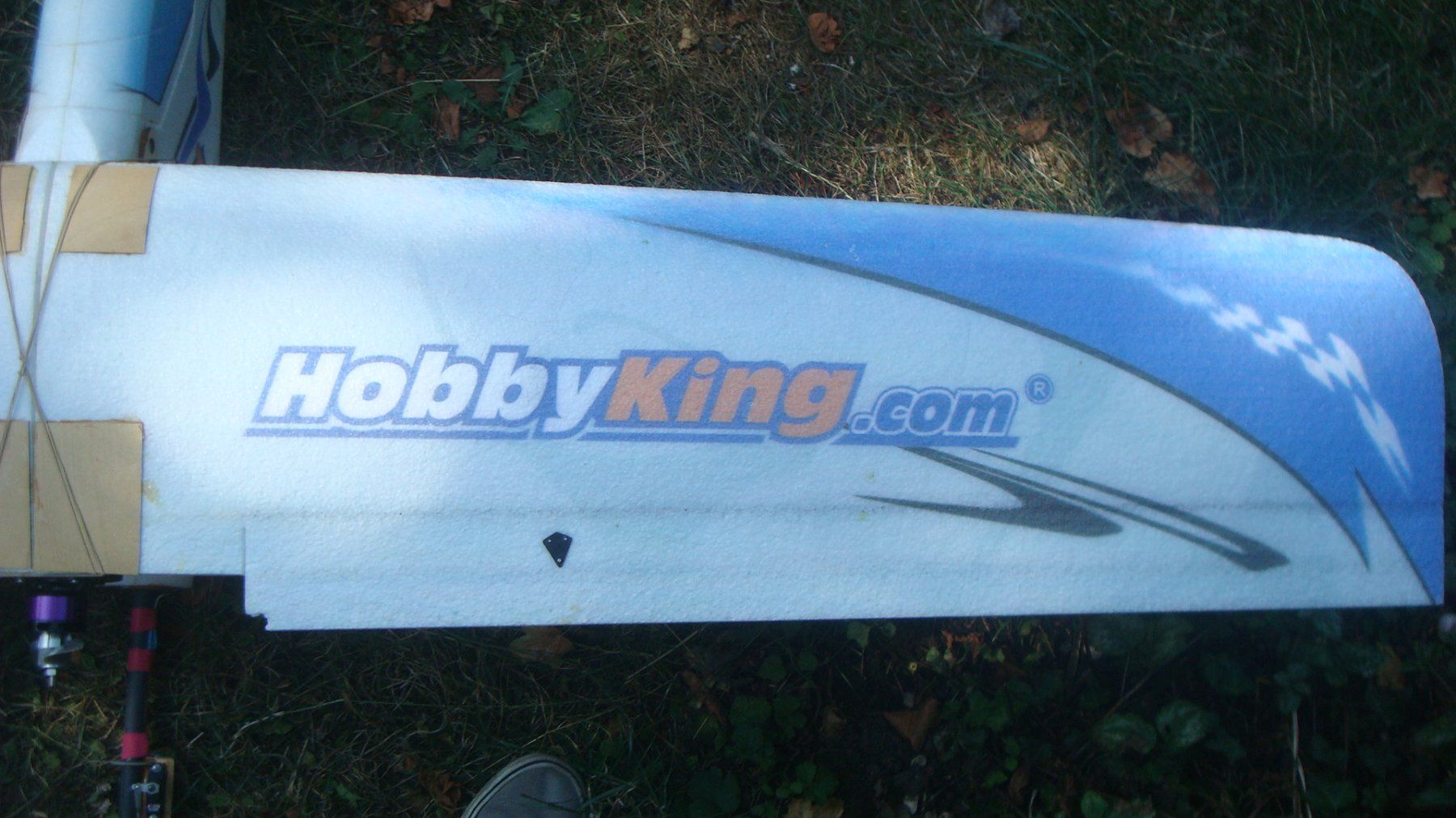Modellismo RC: Modellflugzeug Hobby King EPP mit Hacker Motor und Prop – Usato da Münchenstein venduto da Pesci6 4