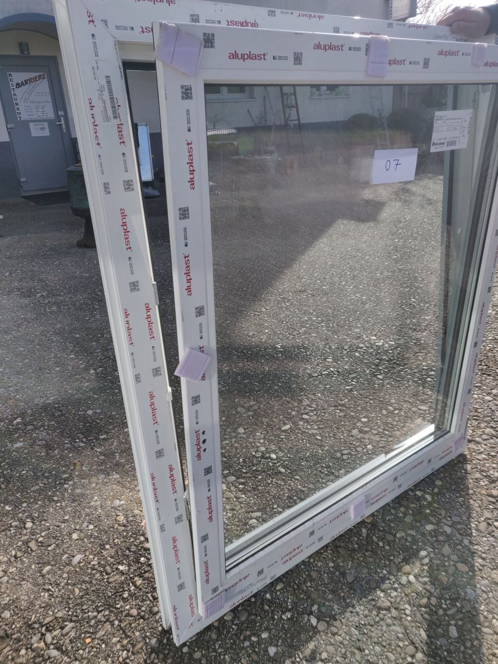 Finestre: Kunststoff-Fenster – Nuovo e nell'imballaggio originale da Rickenbach BL venduto da Karigass