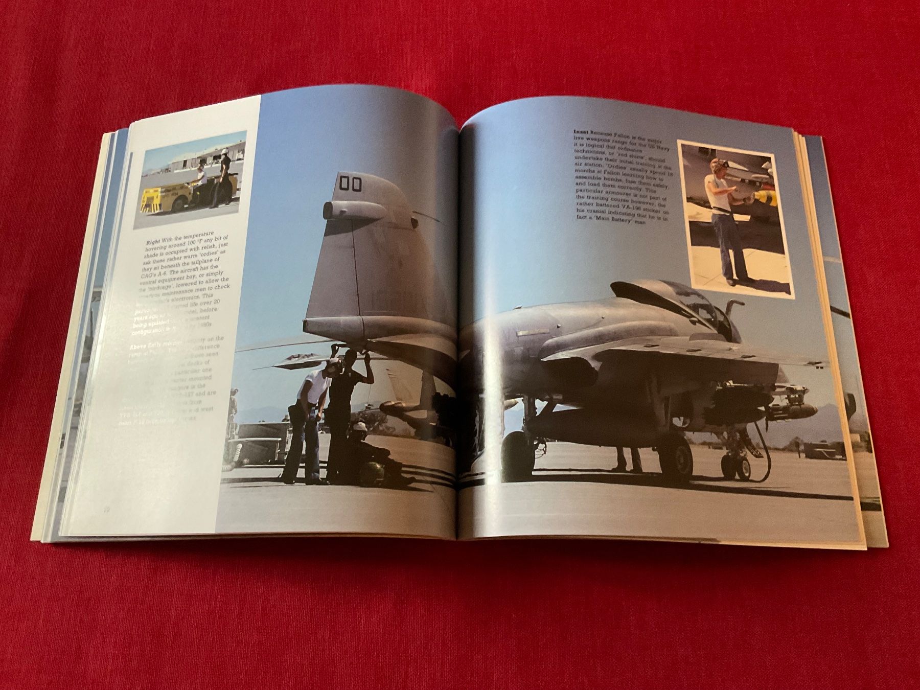 Libri: Aviation Superbase 8 FALLON SUPERCARRIER IN THE DESERT – Usato da Lugano venduto da Persepolis 2