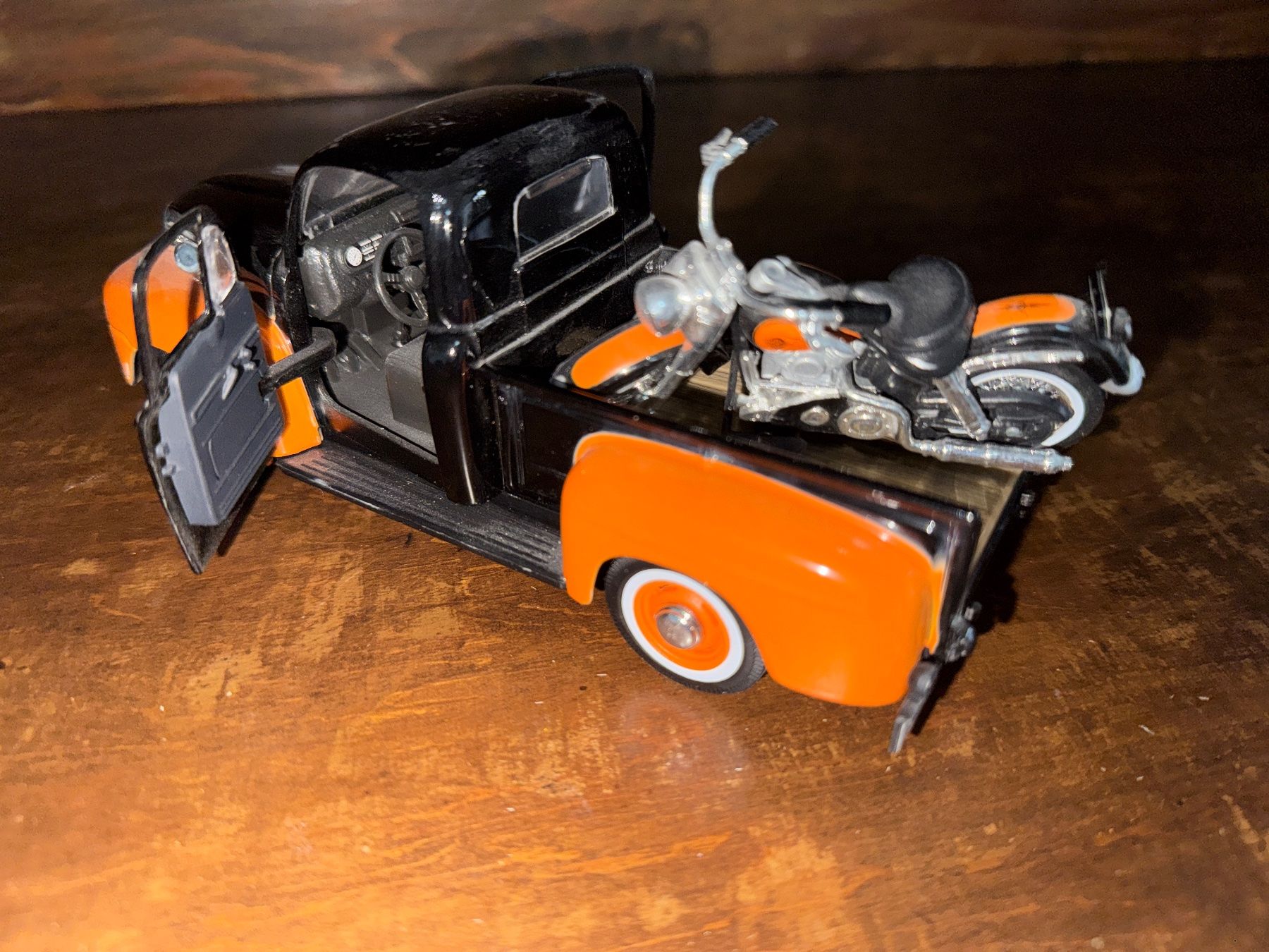 Kit di modellismo & Modellini statici: HARLEY DAVIDSON Modell - Pickup & Motorrad – Nuovo (secondo la descrizione) da Gurmels venduto da topsommer 5