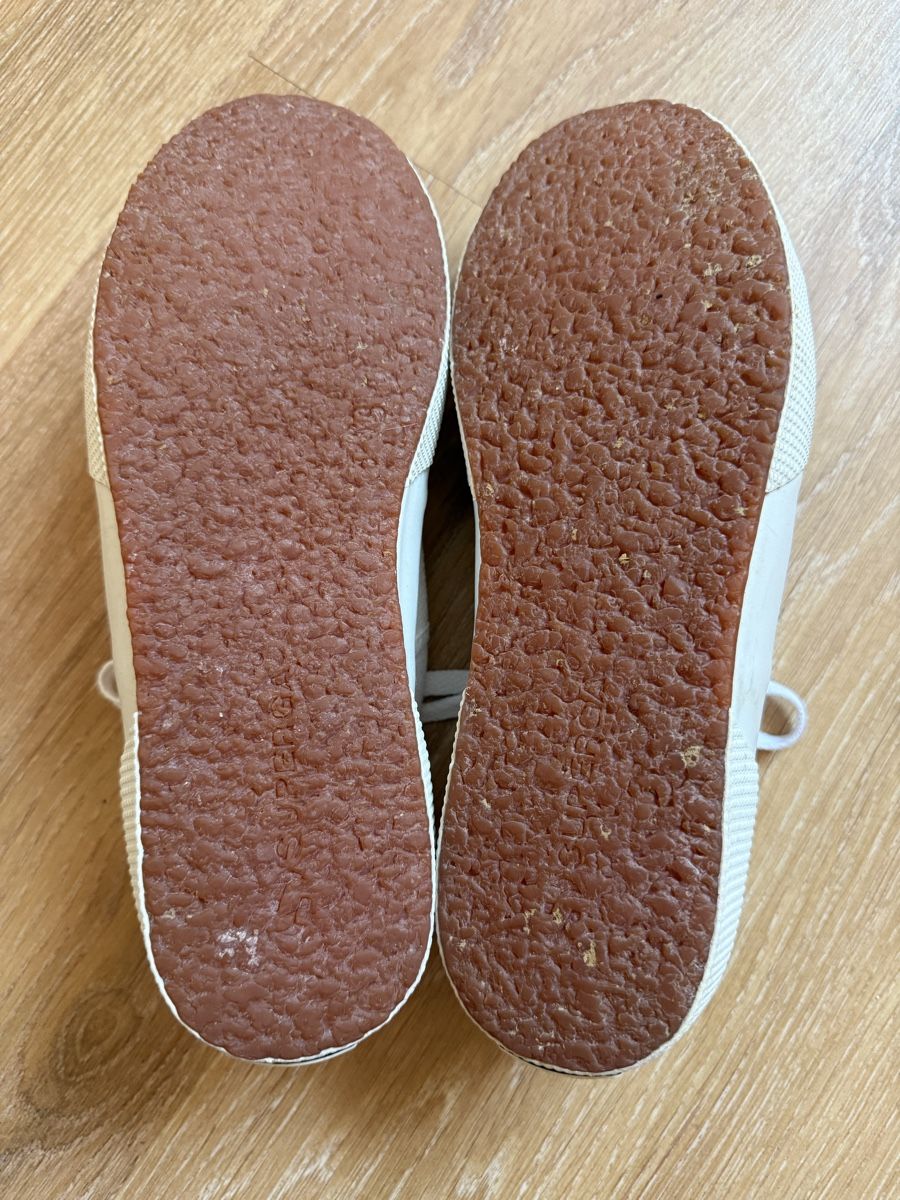 Superga Herrenschuhe: Baskets en toile blanc Superga, p.39 – Gebraucht aus Tavannes von Thriftshop 6