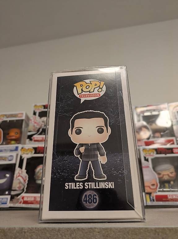 Funko Statuette: Funko Pop Stiles Stilinski #486 Teen Wolf + Protector – Usato da Bellinzona venduto da veg_xcg5 2