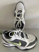 Nike Air Monarch