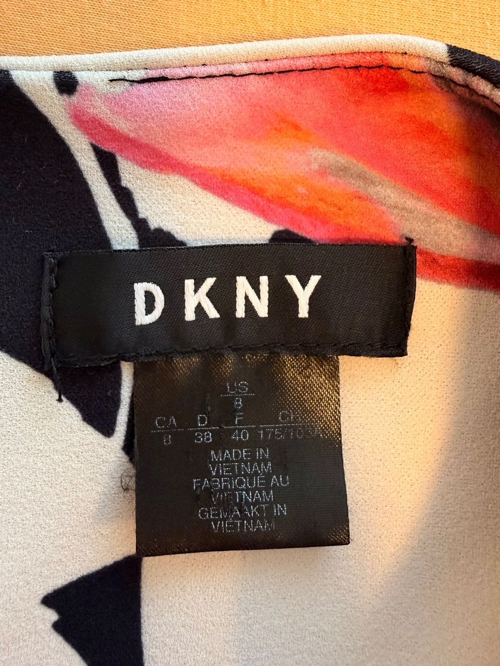 DKNY Vestiti: Sommerkleid von DKNY – Usato da Rapperswil SG venduto da Neseni 1