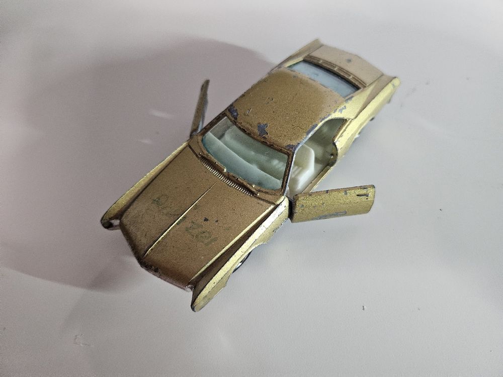 cragstan ganda koor sabra buick riviera 1/43 made in israel