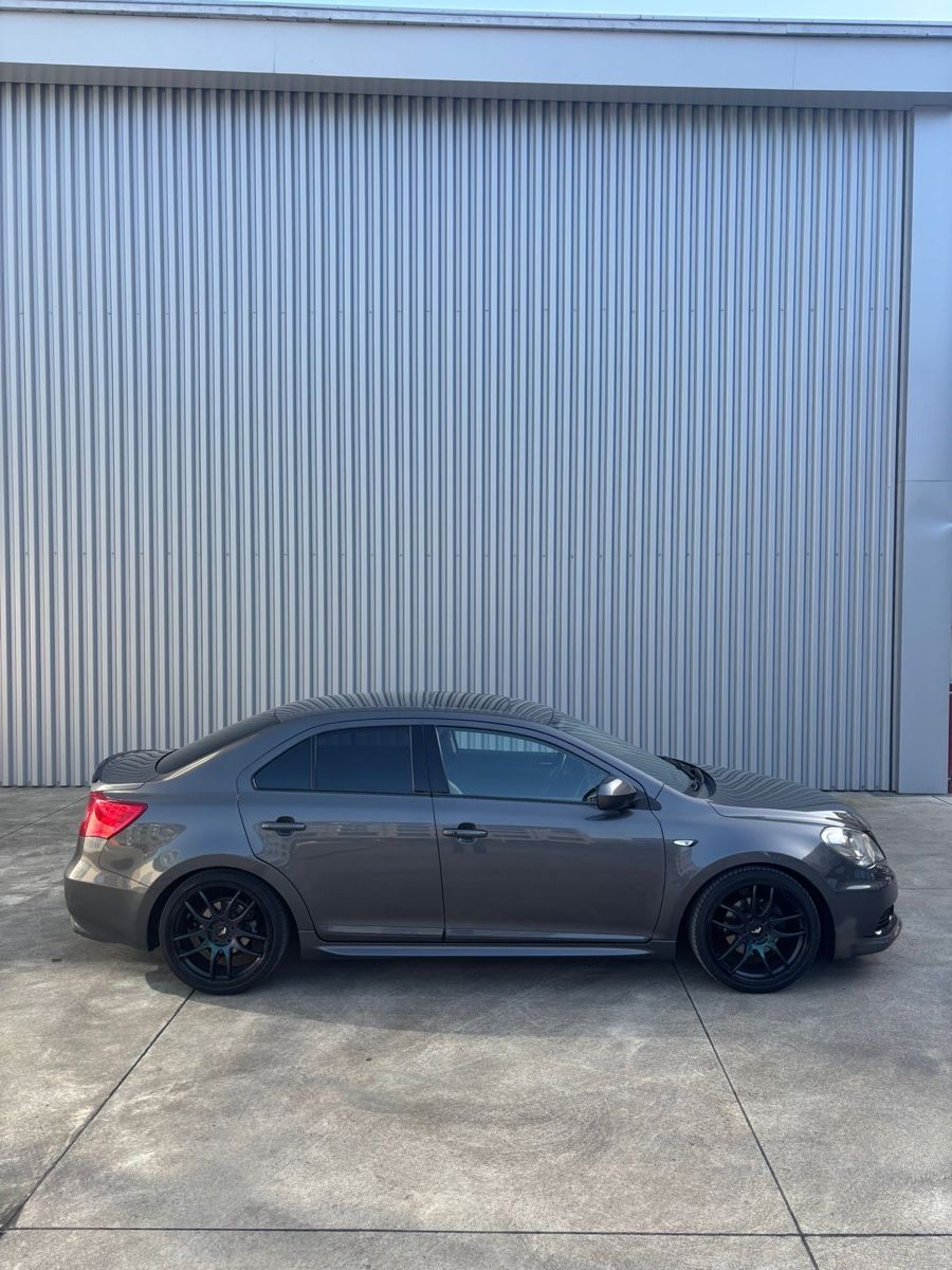 Suzuki Automobili: Suzuki Kizashi 2.4 Sport – Usato da Steinach venduto da dd.grg 5