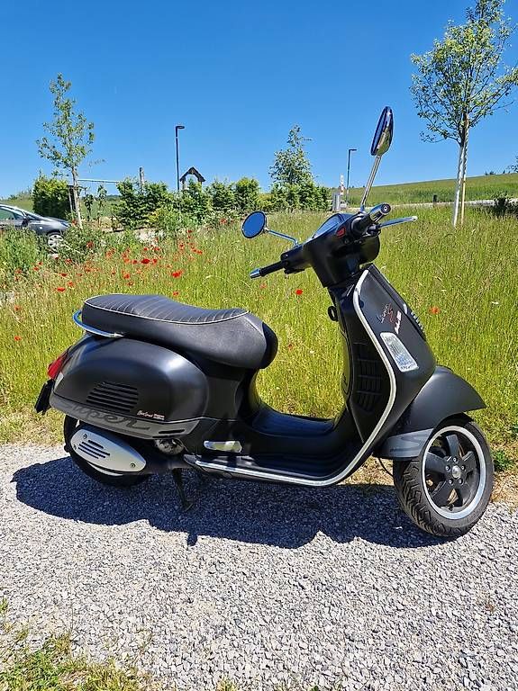 Scooter: PIAGGIO Vespa GTS Super 300 i.e – Usato da Birmensdorf ZH venduto da Daysiii 1
