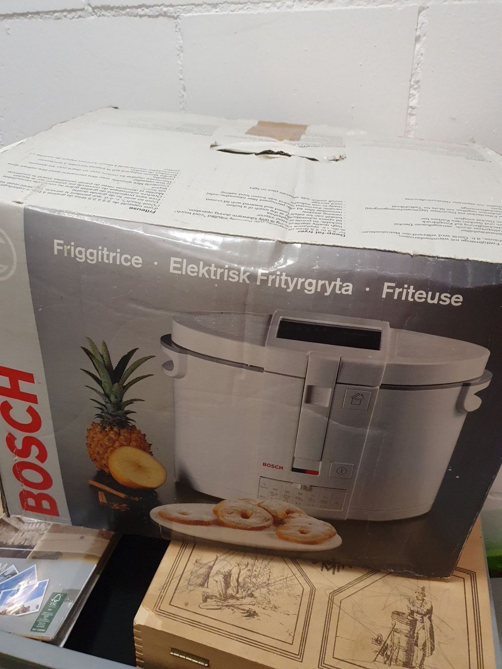 Bosch Elettrodomestici da cucina: Frittuese BOSCH – Usato da Oftringen venduto da Jola16 1