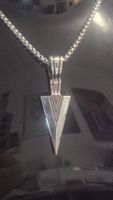 Collana con ciondolo a forma di freccia, acciaio inox