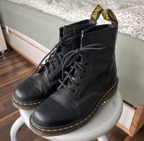Schwarze Dr. Martens 1460 Stiefel