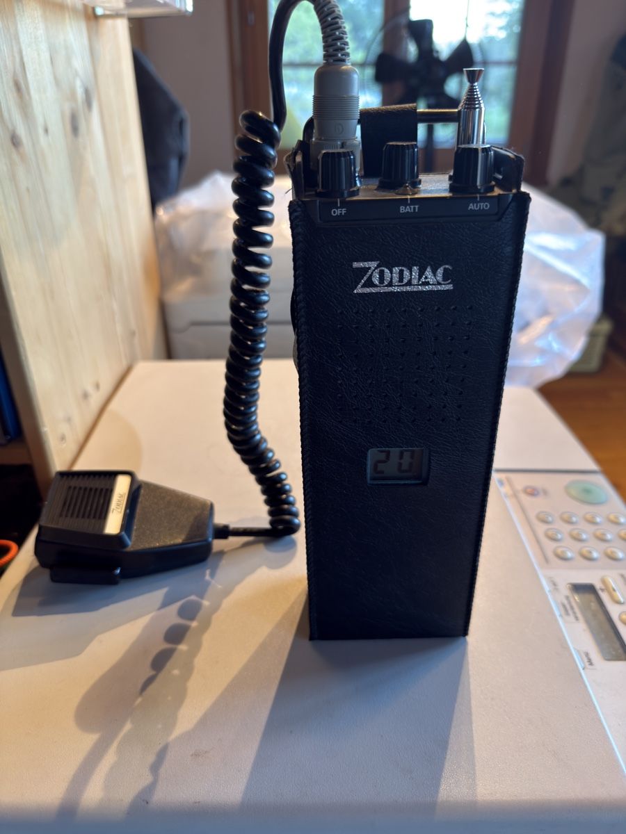 Radiocomunicazione: Zodiac P 2040-C – Usato da Lützelflüh-Goldbach venduto da Wurschdsalat 3