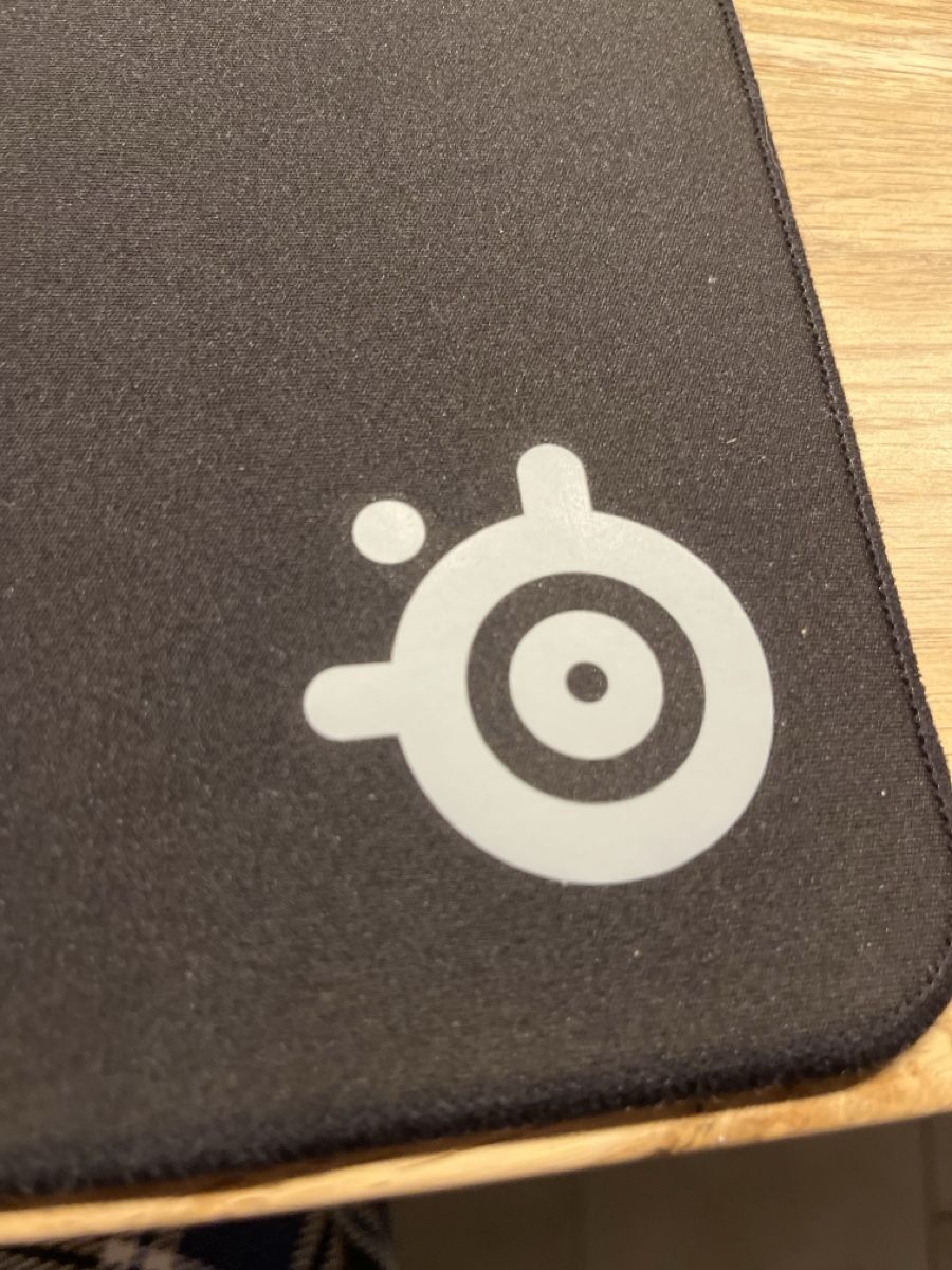 Steelseries Mausmatten: Steelseries Mauspad. Guter Glid und viel Kontrolle. – Neu (gemäss Beschreibung) aus Flawil von Poltis 1