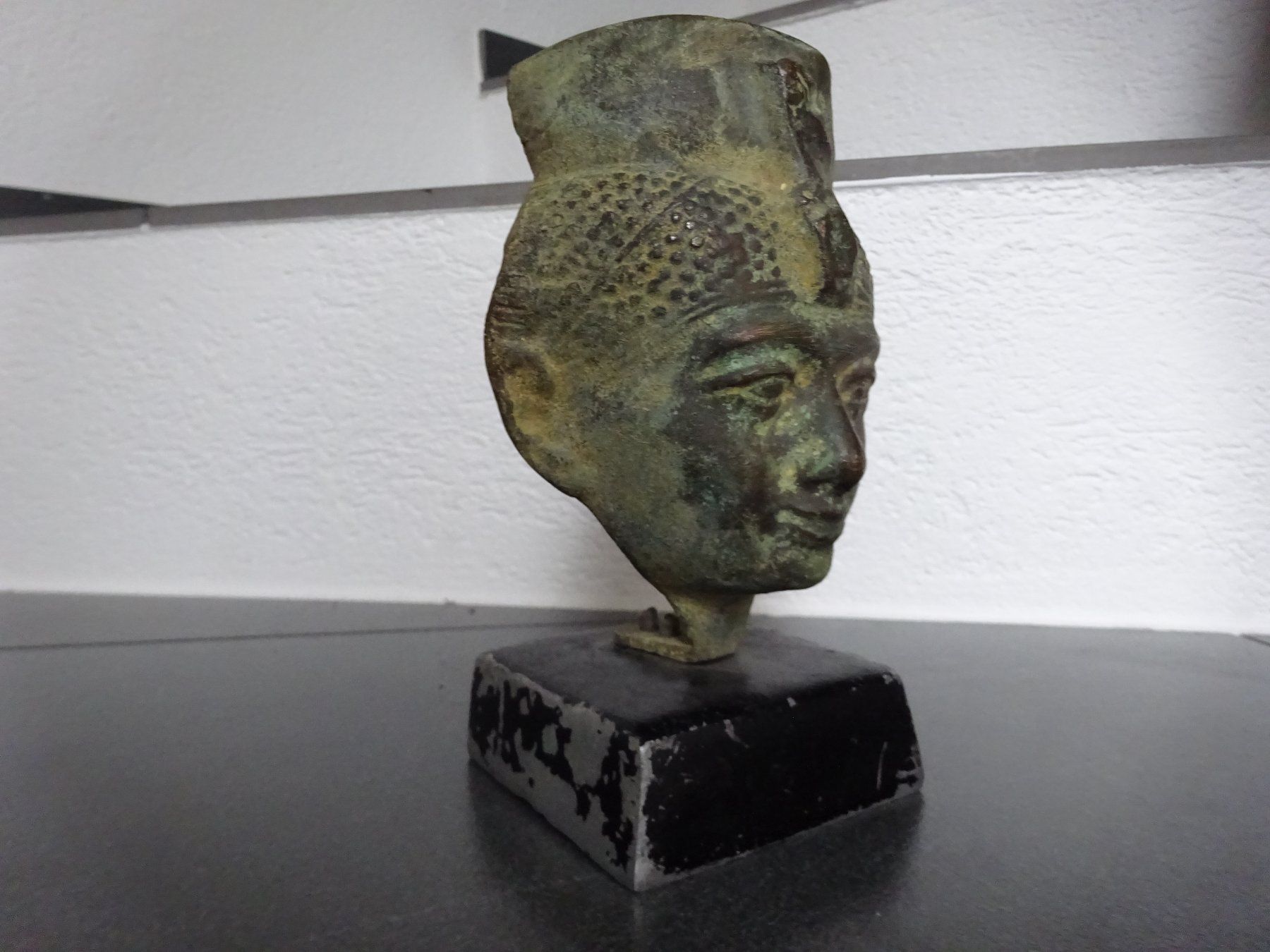 Skulpturen & Statuen: Pharao Büste Ägypten Pyramide / signiert – Gebraucht aus Esslingen von eintagammeer 4