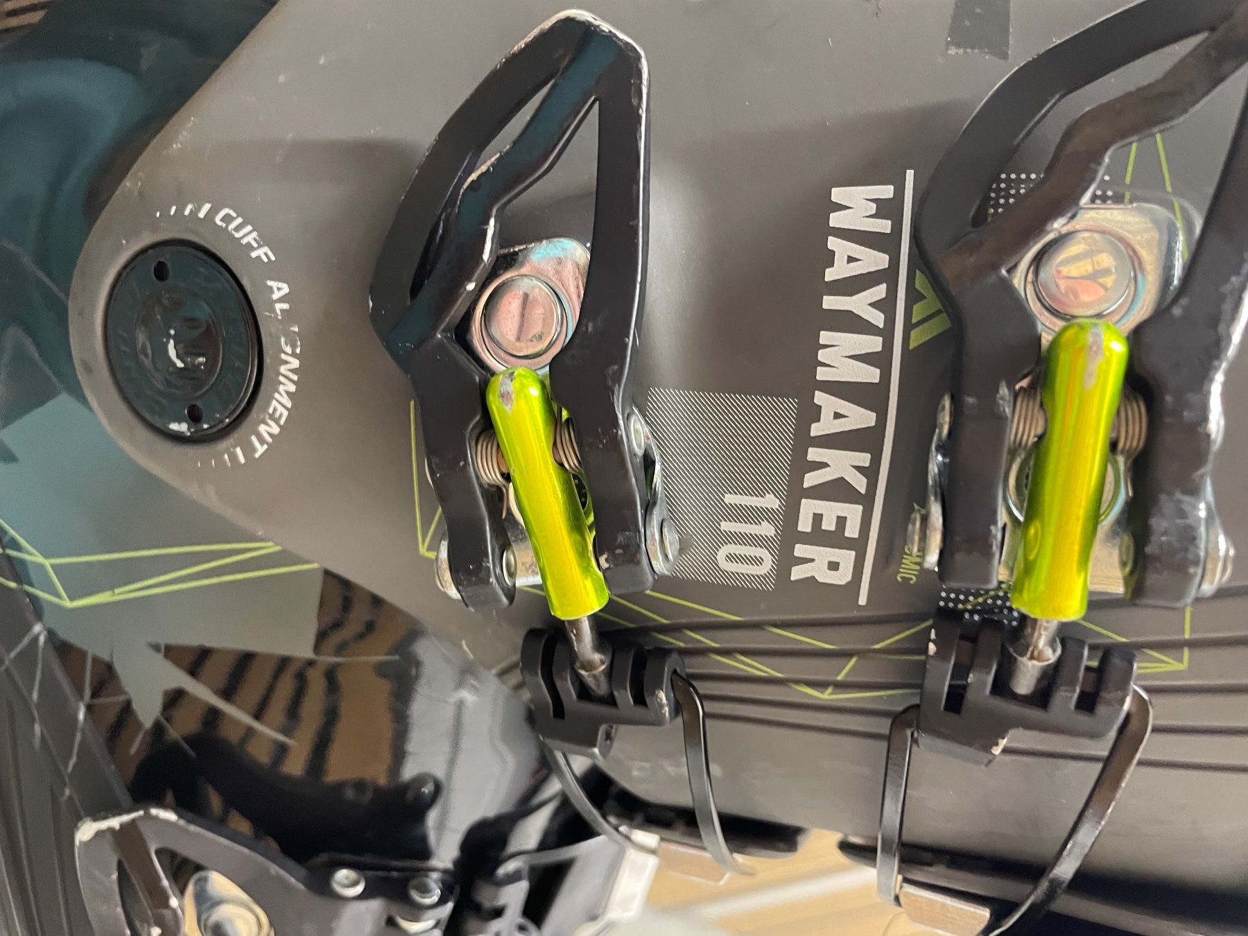 Atomic Herrenschuhe: Ski Boots Atomic Waymaker 110 Size 28.28.5 – Gebraucht aus Zug von NikosKoukos 4