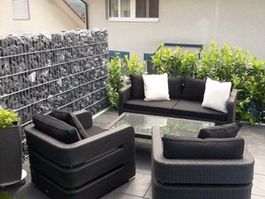 Elegante Kennedy VIP-Lounge inkl. Zierkissen & 2 Set Überzug