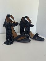 Stylish Chloé Black Suede Fringe Heels - Size 39.5 EU