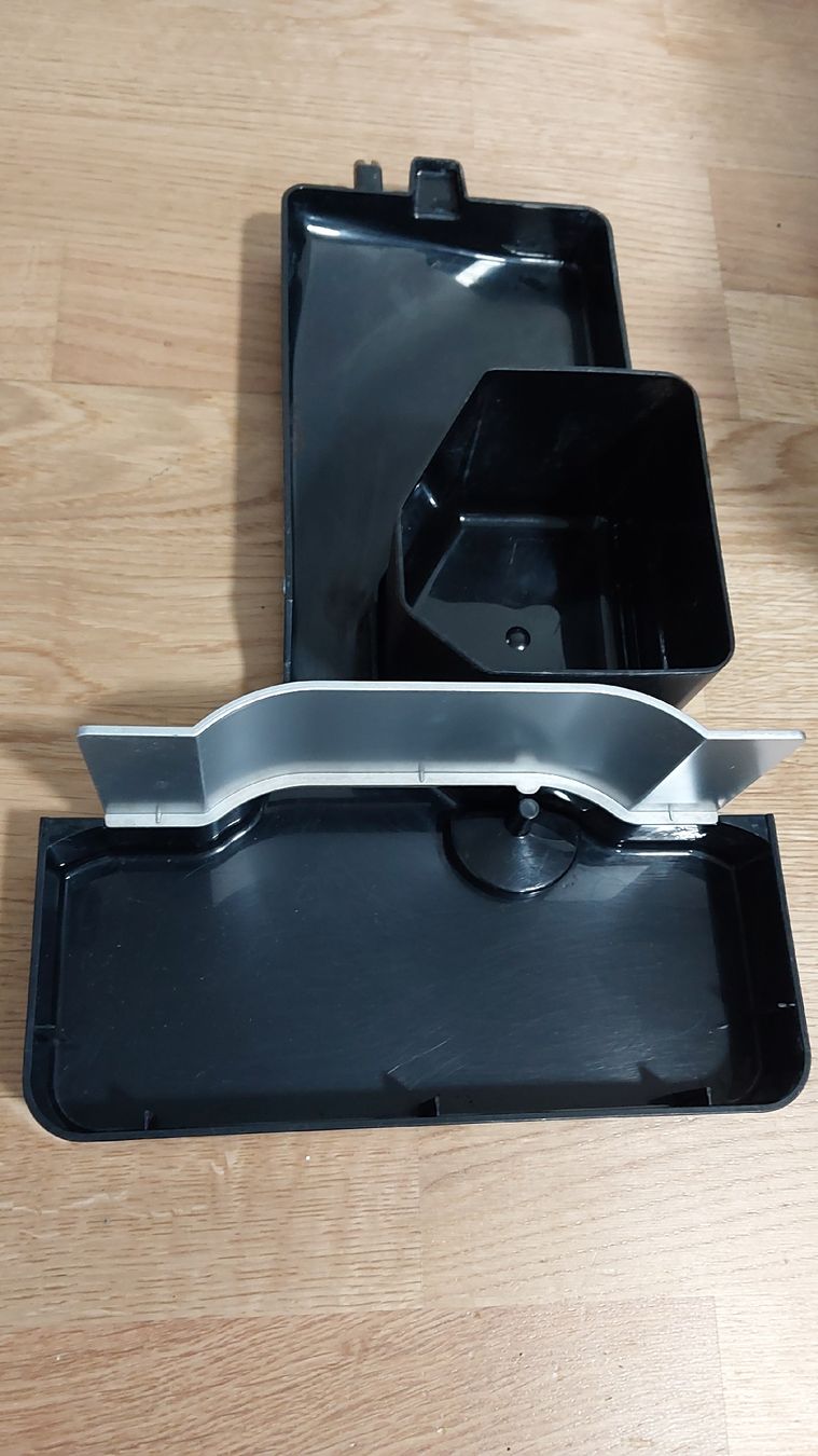 Melitta Macchine per caffè & Macchine per espresso: Melitta Caffeo Bistro Kaffeevollautomat – Difettoso da Winterthur venduto da martini001 8
