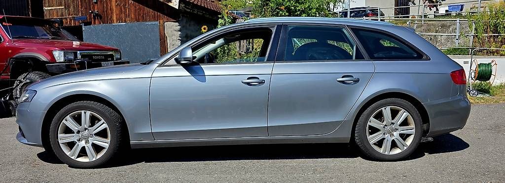 Autos: Audi A4 3.0 tdi quattro  – D'occasion à Heiligkreuz (Mels) par Beyond-Auto 2