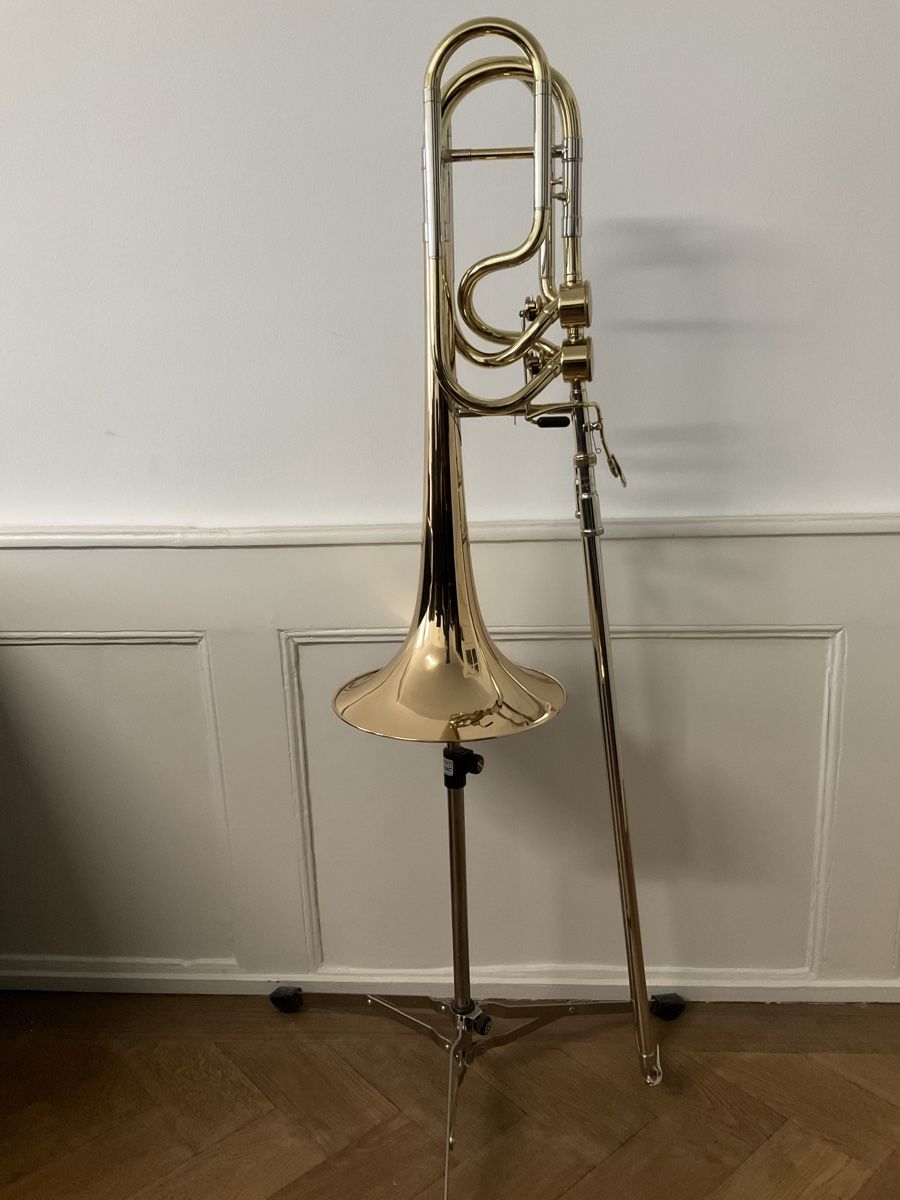 Strumenti musicali: Trombone basse Bach Stradivarius 50 BLG – Usato da Porrentruy venduto da Dix8