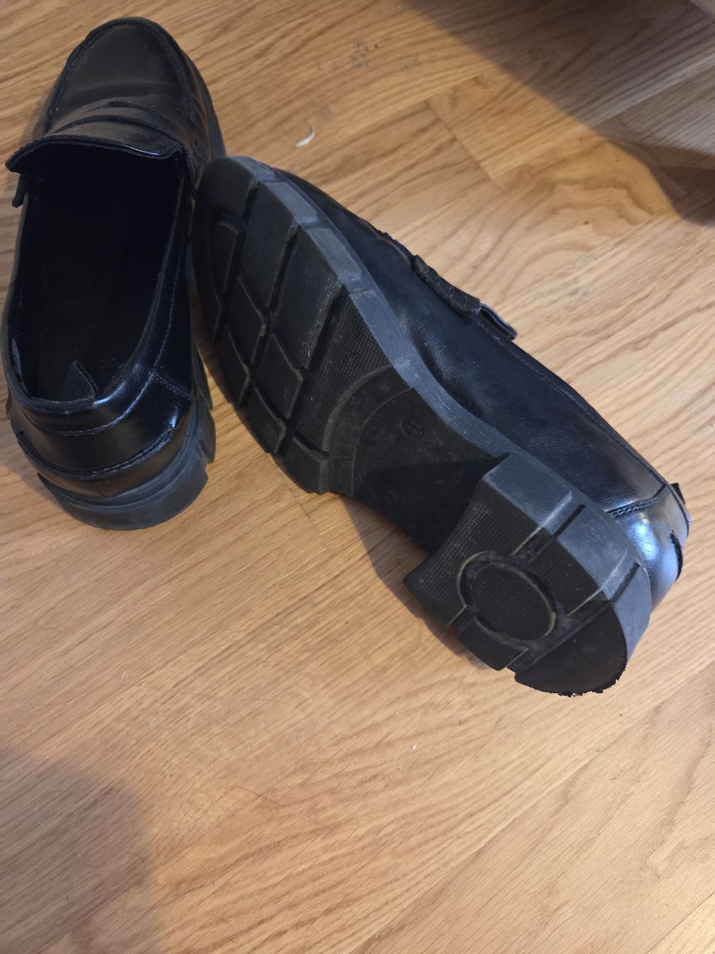 Herrenschuhe: Loafers Grösse 41  – Gebraucht aus Bern von leloskiosk 3
