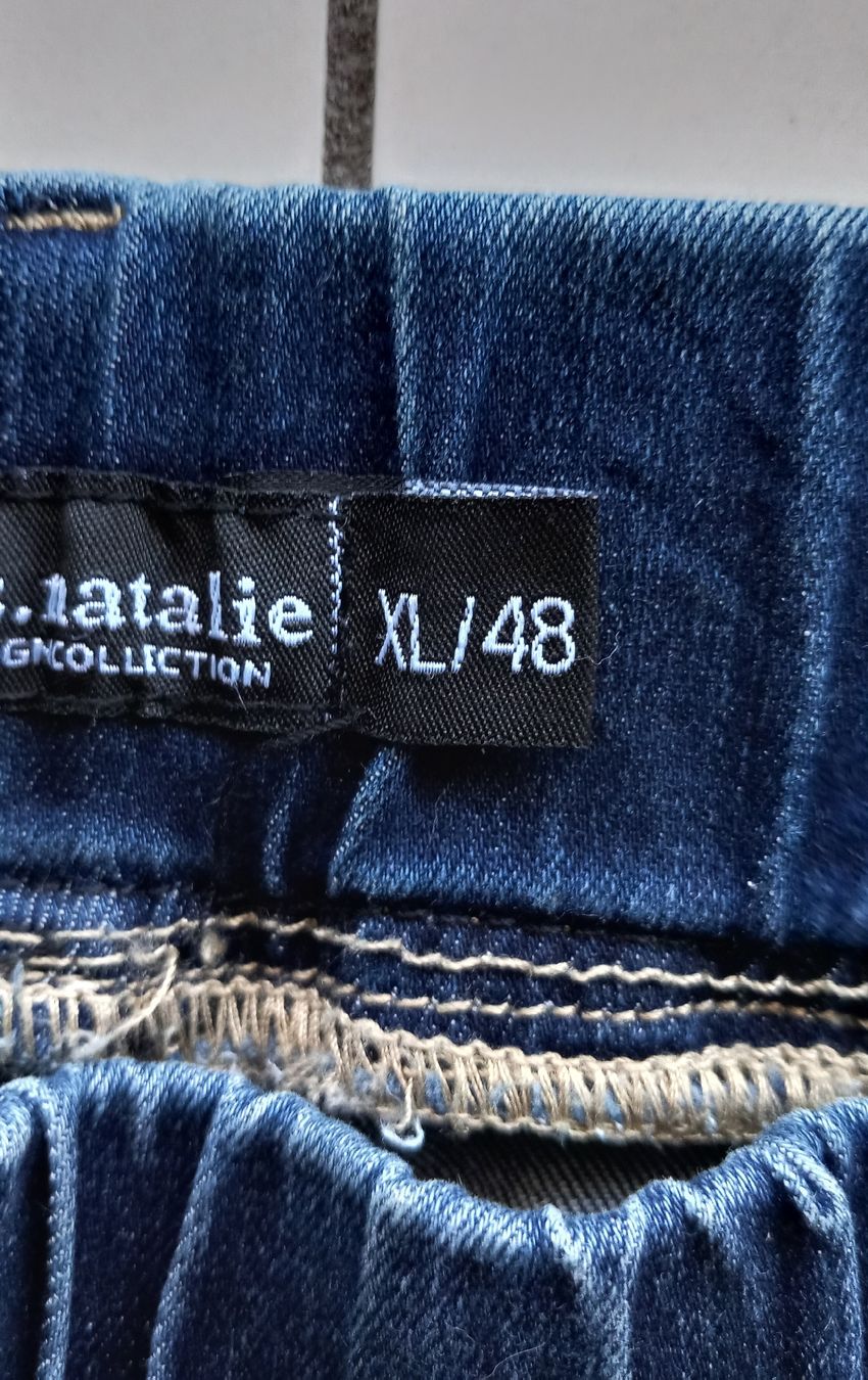 Jeans: Pantalon stretch  taille XL – Nuovo (secondo la descrizione) da La Chaux-de-Fonds venduto da Boutique333 1