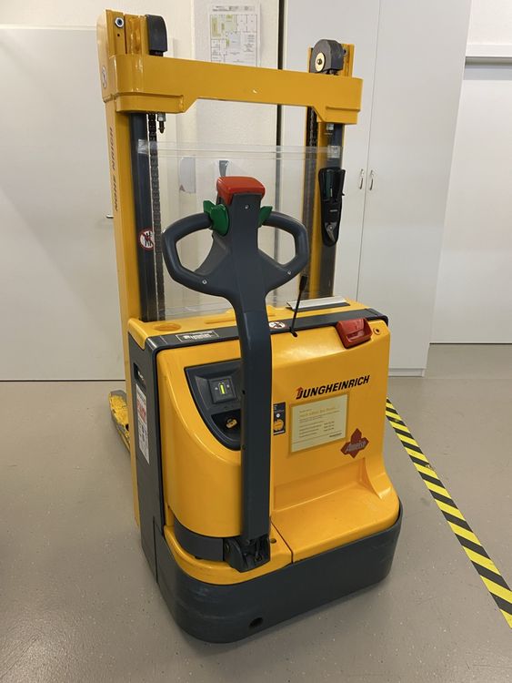 Jungheinrich Elektro-Hubwagen AME 13 1.300 kg Tragkraft im Elektro