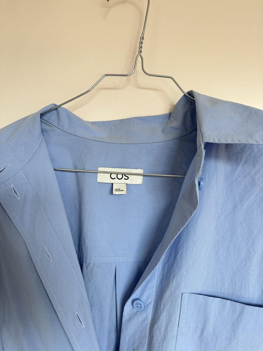 Cos Blusen: COS blue cotton shirt size 38 – Gebraucht aus Orvin von mboder 1