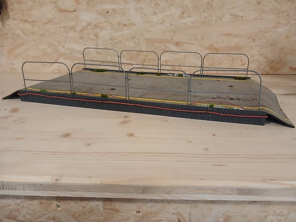 Modellismo RC: Brücke 1:14 – Usato da Eichberg venduto da luk_6sxq