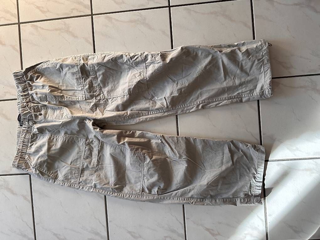 Zara Pantaloni: Zara Hose Grösse M – Usato da Widnau venduto da dom_d8nm 1