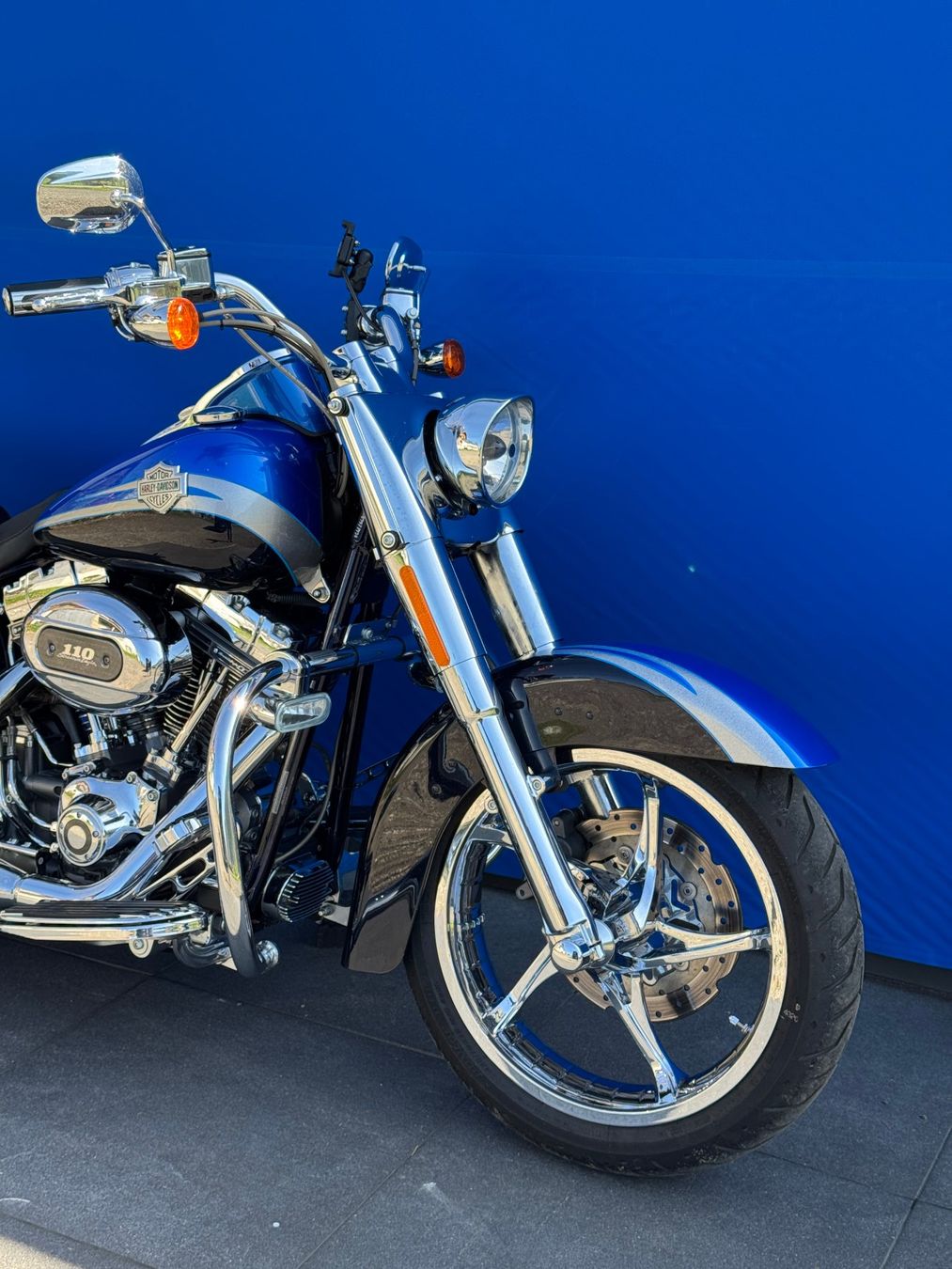 Harley-Davidson Chopper: HARLEY-DAVIDSON FLSTSE Softail Convertible CVO 110 – Usato da Escholzmatt venduto da Wikinger11 1