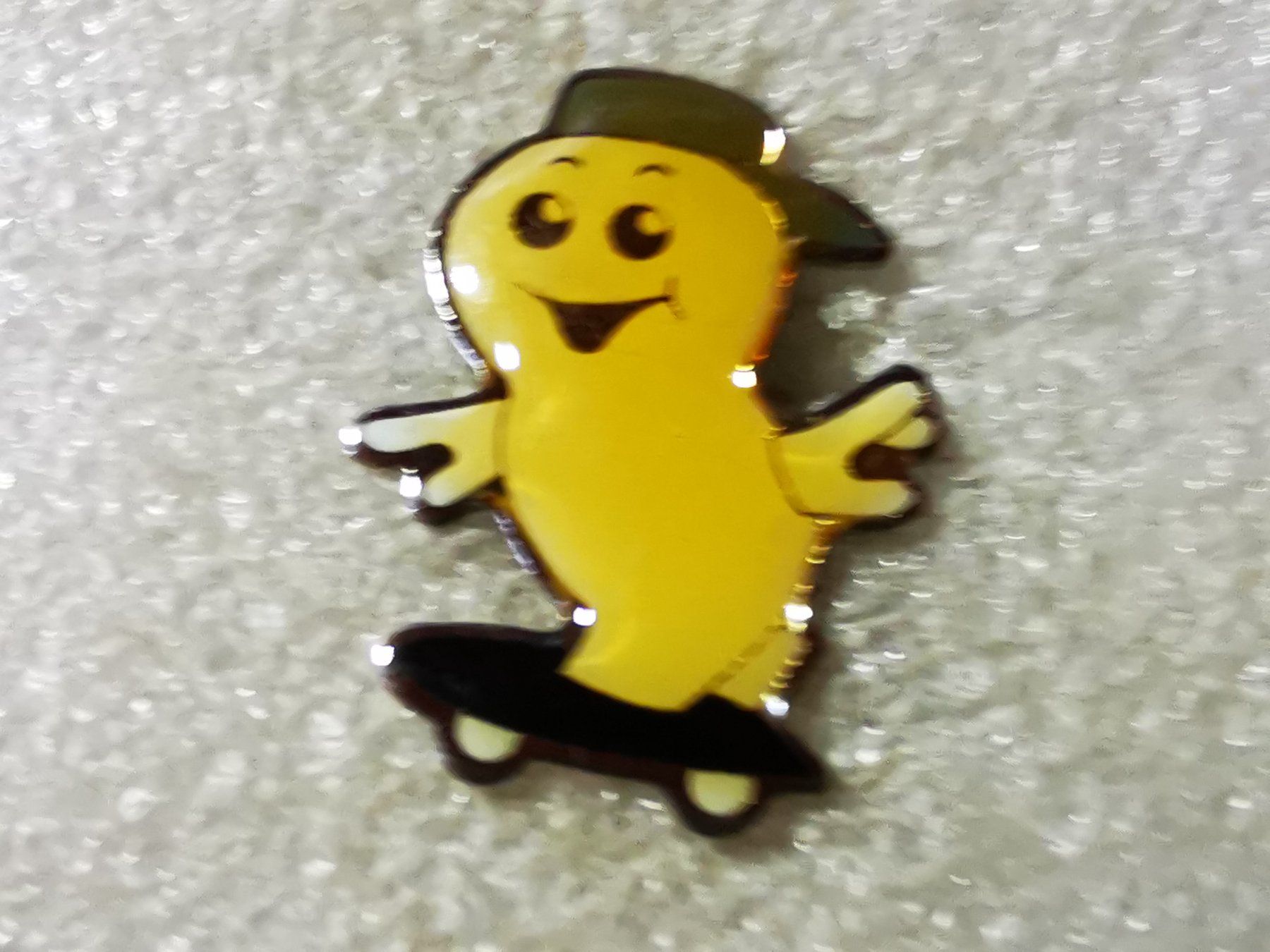 Placchette & Badge: Ansteckpin 194: Maga Bio – Usato da Oppligen venduto da Pin-Fall-Shop