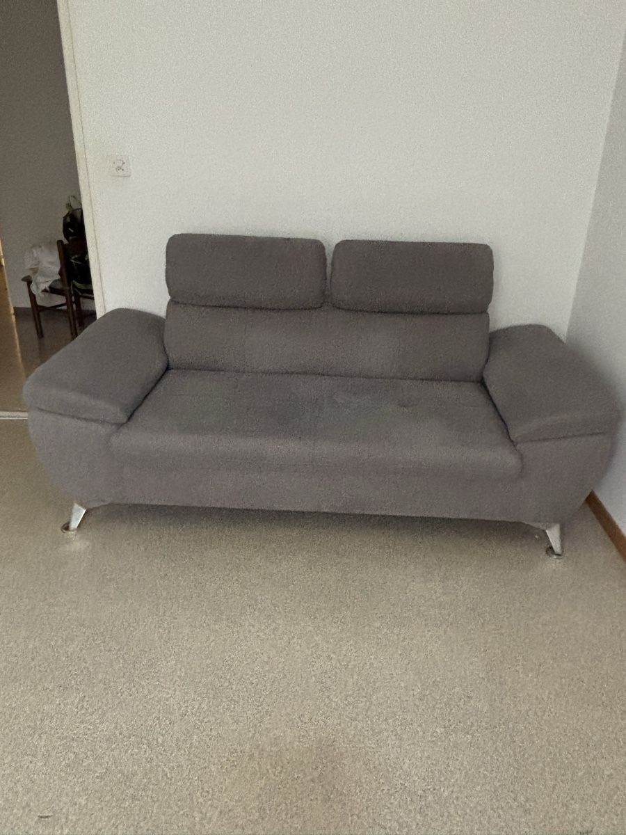 Conforama Sofas: CONFORAMA Sofa – D'occasion à Uster par leone28 3