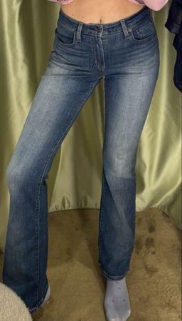 Levi’s jeans 725 size 28 boot cut