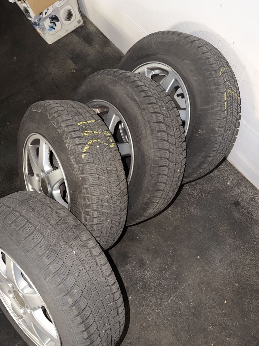 Pneumatici & Ruote complete: Vw Polo Räder 14 Zoll  – Usato da Dietikon venduto da ermfam9 1