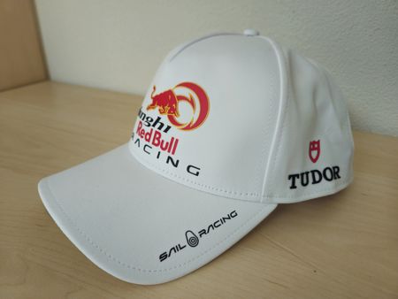 Cap Red Bull TUDOR Alinghi